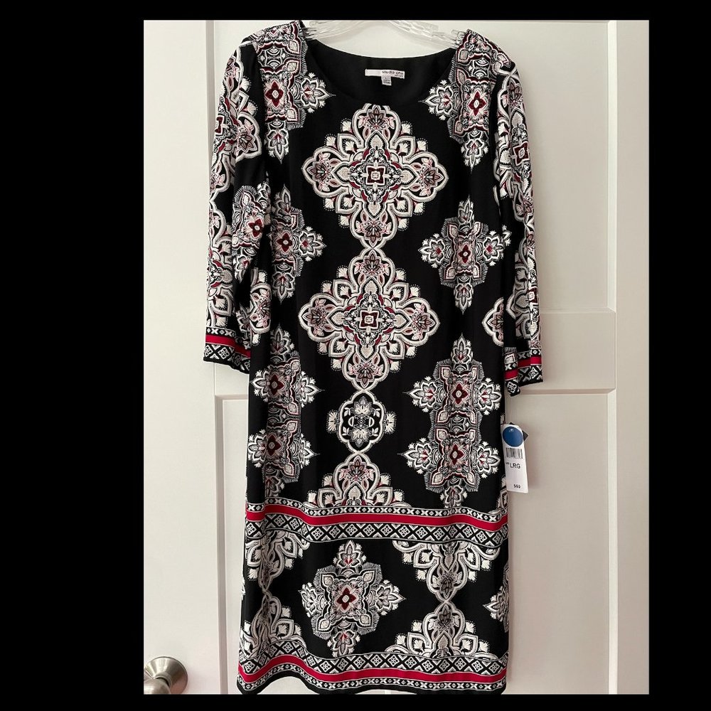 Studio One black and white shift dress